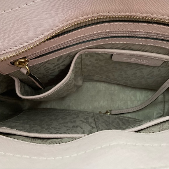 Michael Kors Hayley Handbag/Crossbody - Picture 8 of 10